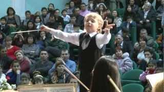 Edward Yudenich (8 years old) conducts Liszt "Les Preludes"