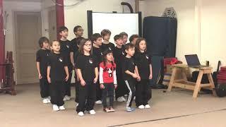 Win Win Summer Kung Fu Culture Program 2018 Singing Chinese Song (1)