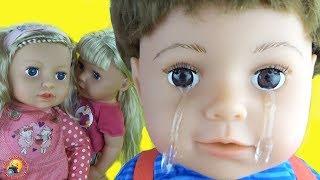 БЕБИ БОН Старший БРАТИК Почему ПЛАЧЕТ Играем в куклы пупсики как МАМА Обзор игрушки BABY BORN