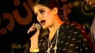 Allah LaRan Raat Hovay Par Vichhran Raat Na Hovay - Naseebo Lal - YouTube.FLV