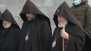 Catholicos of All Armenians visited the “Yerablur” Military Pantheon