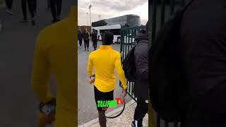 SADIO MANÉ PREND PHOTO AVEC DES FANS DU SÉNÉGAL #sadiomané