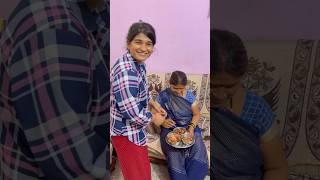 Train waali chaat khalo  #vlog -38 #minivlog #trending