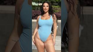 Cynthia Larose Curvy Plus Size Model. Bio, Wiki. #plussizemodel #bikini #curvyfashion #instagram