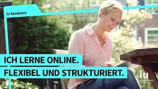 Online Weiterbildung an der IU Akademie | Online weiterbilden Ablauf eines Tages an der IU Akademie