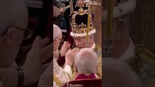 Moment King Charles III is crowned