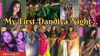 Mini Vlog-27 || Let’s play Dandiya at Dandiya Mahotsav