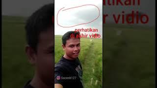 VIRAL || Bernyanyi memanggil hujan,muncul penampakan