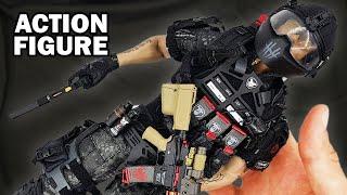 A mercenary from the future: special forces operator action figure by DAMToys - silent version