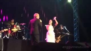 Anggun and Michael Bolton with How Am I Supposed To Live Without You