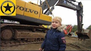 VOLVO 360 Jack(3) operates heavy duty EXCAVATOR!