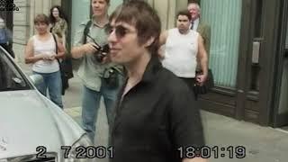 Liam Gallagher - 2001-07-02 - Portland Hospital, London (Gene's birthday)