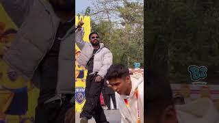 Emiway rocks the Malad Masti event with unmatched swag️‍ #emiwaybantai #buzzzookascrolls