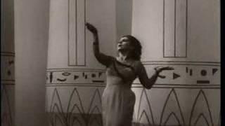 Galina Vishnevskaya sings Aida (vaimusic.com)