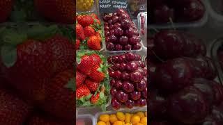 Amazing fruits удивительные фрукты от Камран Shorts Папайя клубника черешня ананас #шортс #личи