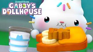 Bedtime Snack with the Gabby Cats! Making Bready Bears  | GABBY'S DOLLHOUSE