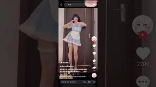 咬一口兔娘 兔娘 定制视频 套图    详细看主页