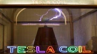 Tesla Coil Demonstration and Explanation at Griffith Observatory