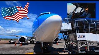 Boeing 737 Cockpit - Flying in the USA! (Part 1)