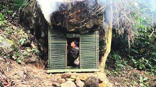 Building complete survival bushvraft shelter under the giant rock, bushcraft alone