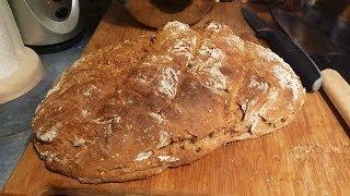 Gesundes Brot ganz einfach selber backen mit Dinkelmehl