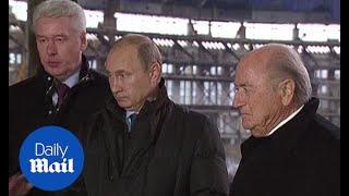 Sepp Blatter meets with Vladimir Putin to give World Cup update - Daily Mail