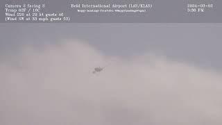 Spirit 1089 goes around on a windy day in Las Vegas