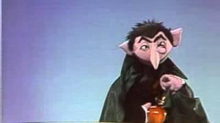 Classic Sesame Streeet   The Count Counts Apples