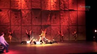 Notre Dame de Paris w Teatrze Muzycznym w Gdyni: Taniec Esmeraldy i Cyganka (Bohémienne)