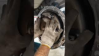 Toyota Gxr Replace Engine oil Seal and Transmission oil Seal