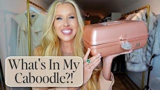 The MUST HAVE Items in My Caboodle | My Go To Travel Makeup Bag