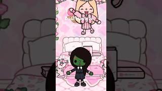 Elphaba and Galinda🩷 Loveand friendshipWicked #tocaboca #tocalifeworld #tocastory #shorts