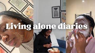 LIVING ALONE DIARIES | AT HOME HERBAL PEEL, Q&A, LAST MINUTE VACATION PLANS AND MORE