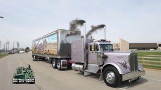 1956 Kenworth 925 / Sundance Transportation - En Route