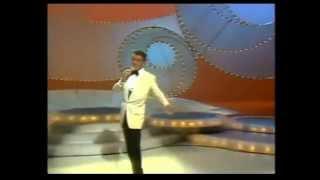 Eurovision 1981 - Luxembourg - Jean-Claude Pascal - C'est peut être pas l'Amérique