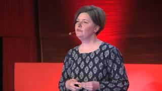 Be kinder: Jennifer Wood at TEDxHamburg