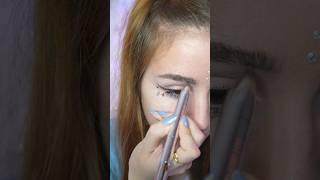 Stylo 4 couleurs pour le maquillage | ASMR