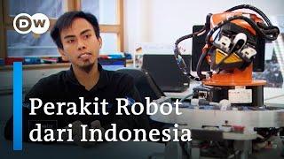 Pakar Kecerdasan Buatan dari Indonesia Rakit Robot Otonom | #DWKampus