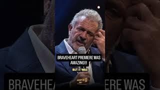 Mel Gibson shocked at Braveheart premiere!!