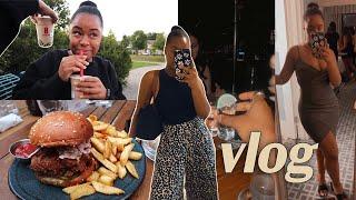 Summer Nights in Downtown Toronto, Productive Days at Home + First Time Trying Bubble Tea | VLOG 