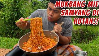 RELAXING!! ANAK KOSAN CAMPING DAN MUKBANG MIE SAMYANG DI HUTAN!!