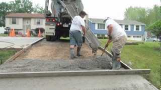 How to Pour a Concrete Driveway