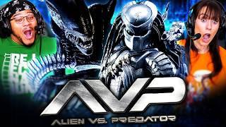 ALIEN VS. PREDATOR (2004) MOVIE REACTION!! FIRST TIME WATCHING!! AVP | Xenomorph | Full Movie Review