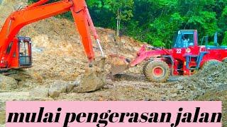 Tahap pengisian material trhadap badan jalan/pengerasan