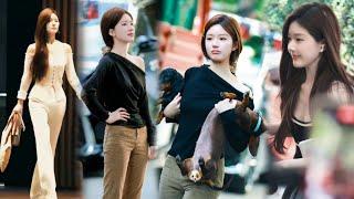 Zhao Lusi playing and carrying her pets Doe and Dian Dian at the filming set of Love's Ambition