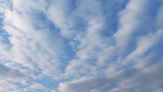 [10 Hours] White Clouds in a Blue Sky Time Lapse - Video & Audio [1080HD] SlowTV