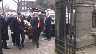 Hundreds turn out for Lord Bilston's funeral