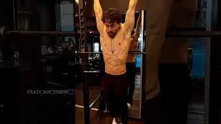 Tiger Shroff Abs Workout #shorts #tigershroff #abs