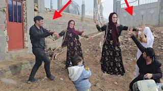 Surprise on a snowy day: Saad begging Shahla to let him and his second wife enter his house