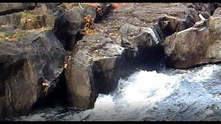 Near Disaster on Faraday Lake - Rockhounding in Ontario